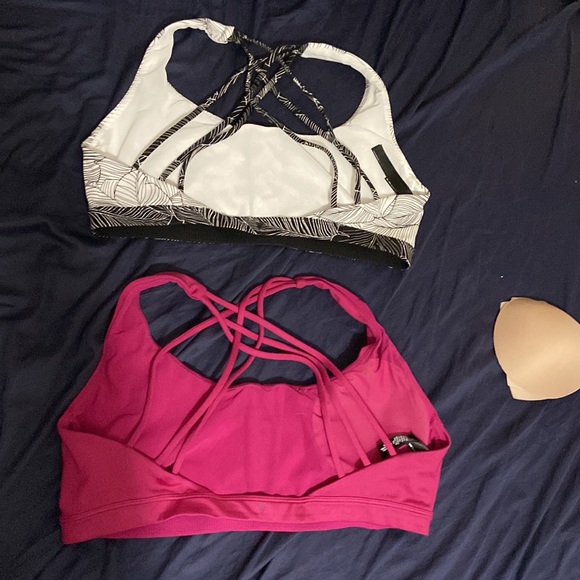 Victoria’s Secret (2) NWOT On Point Sports Bra Bralette Tie Up Strappy Back - Picture 4 of 5